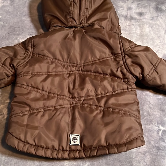 🥳 Host Pick 🥳 - Timberland Kids Parks Snap Front Removable Hood Jacket size 12M - Picture 5 of 16